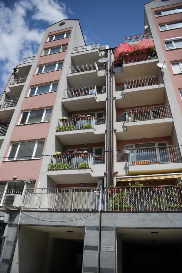 Derelli Deluxe And Derelli Adorable Apartments Σόφια Εξωτερικό φωτογραφία